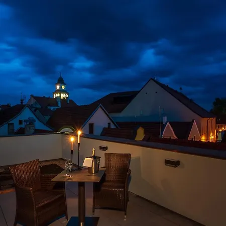 Hotel Bily Jednorozec Trebon