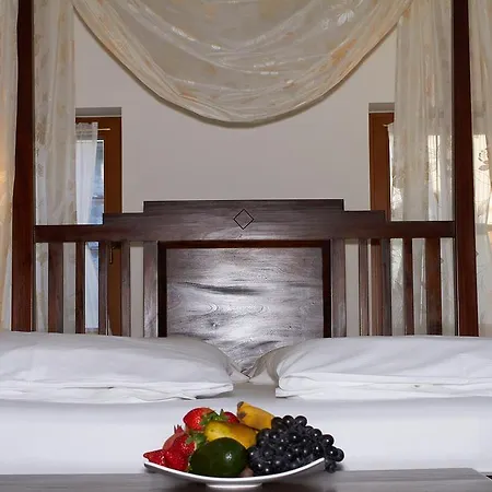 Bily Jednorozec Pensjonat 4*